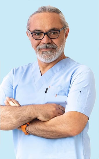 Dr. Ahmet Yildizoglu, kirurg implantolog në Tiranë